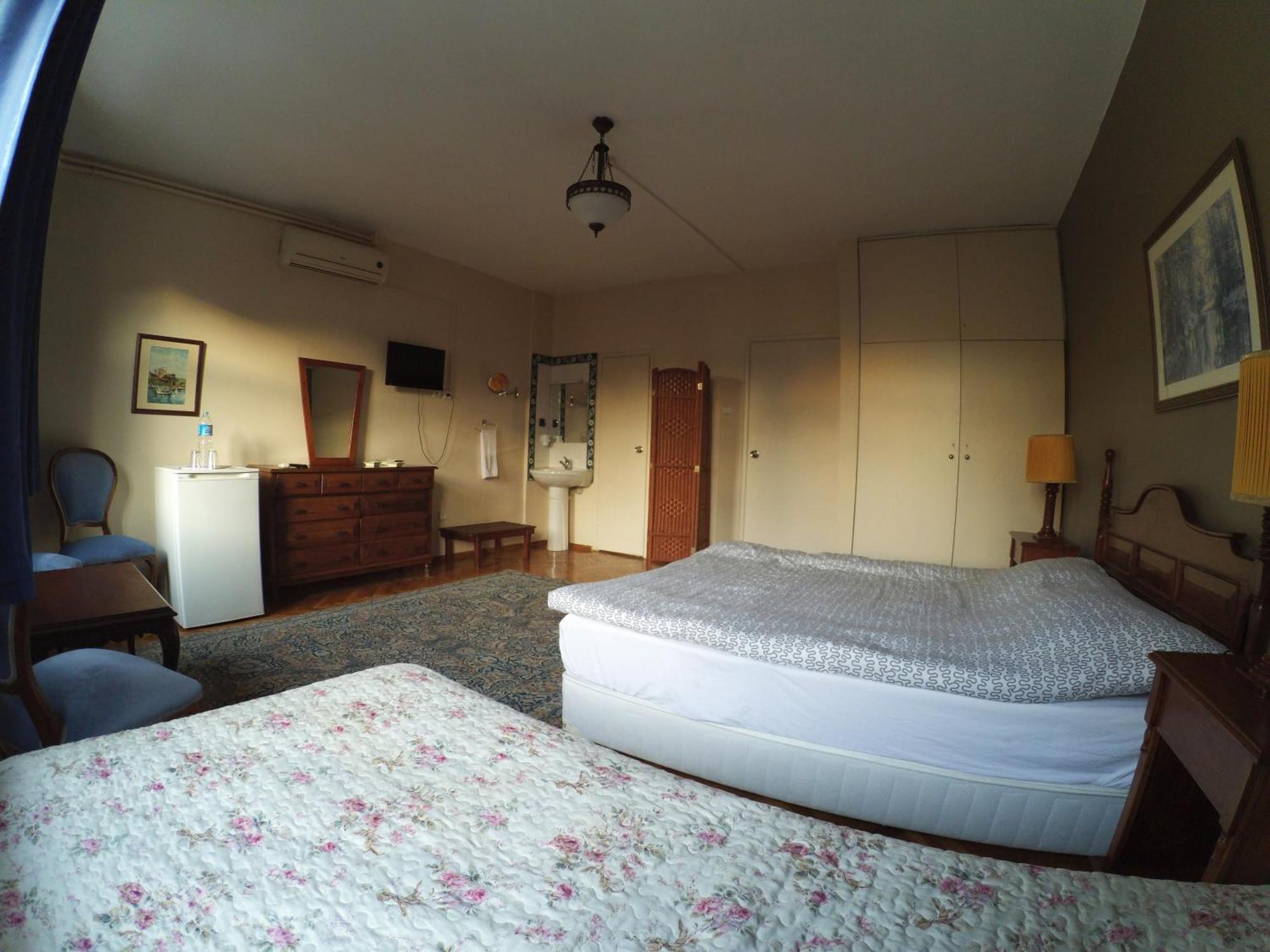 Berk Guest House - Grandma'S House Κωνσταντινούπολη Δωμάτιο φωτογραφία