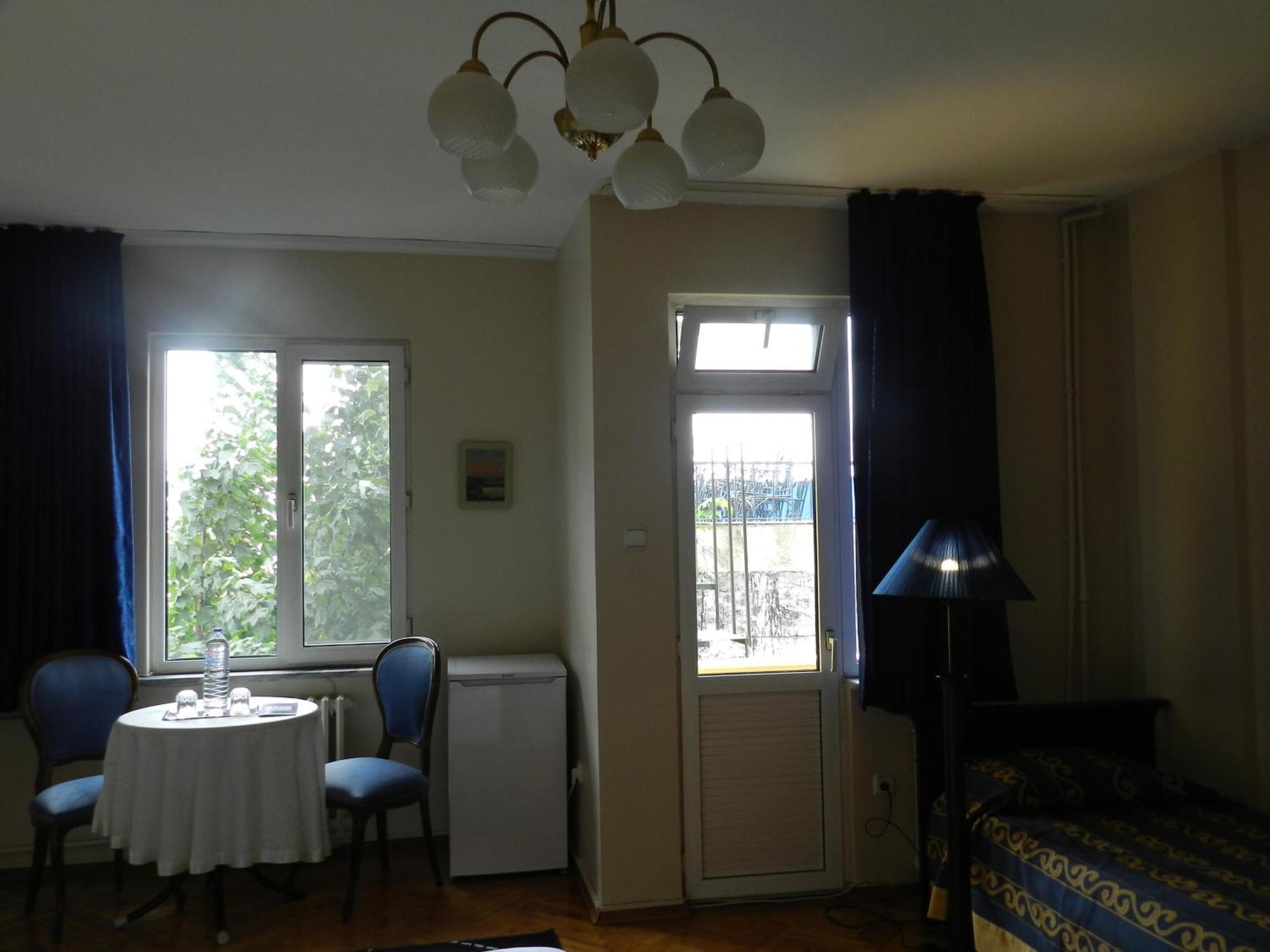 Berk Guest House - Grandma'S House Κωνσταντινούπολη Δωμάτιο φωτογραφία