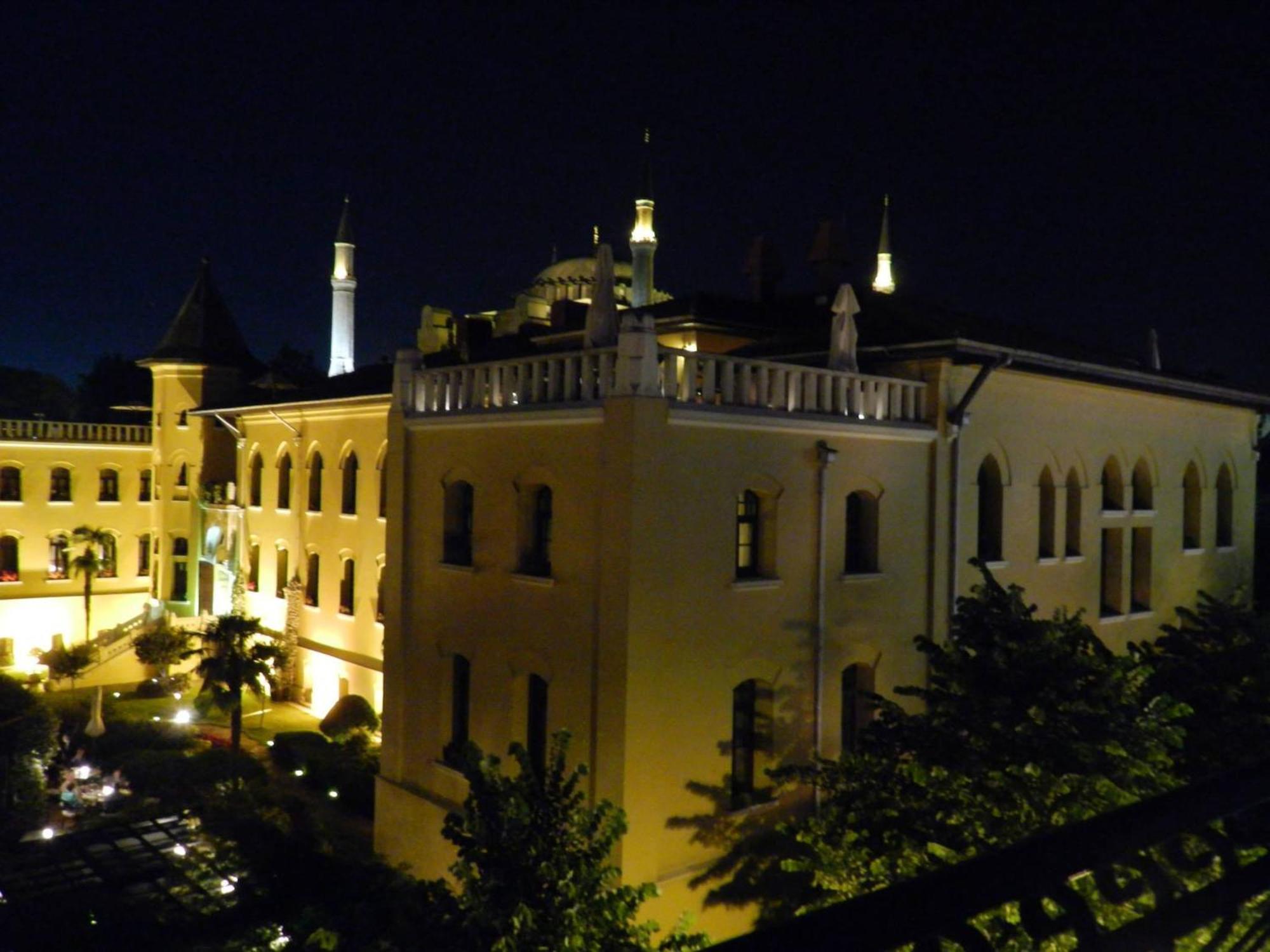 Berk Guest House - Grandma'S House Κωνσταντινούπολη Εξωτερικό φωτογραφία