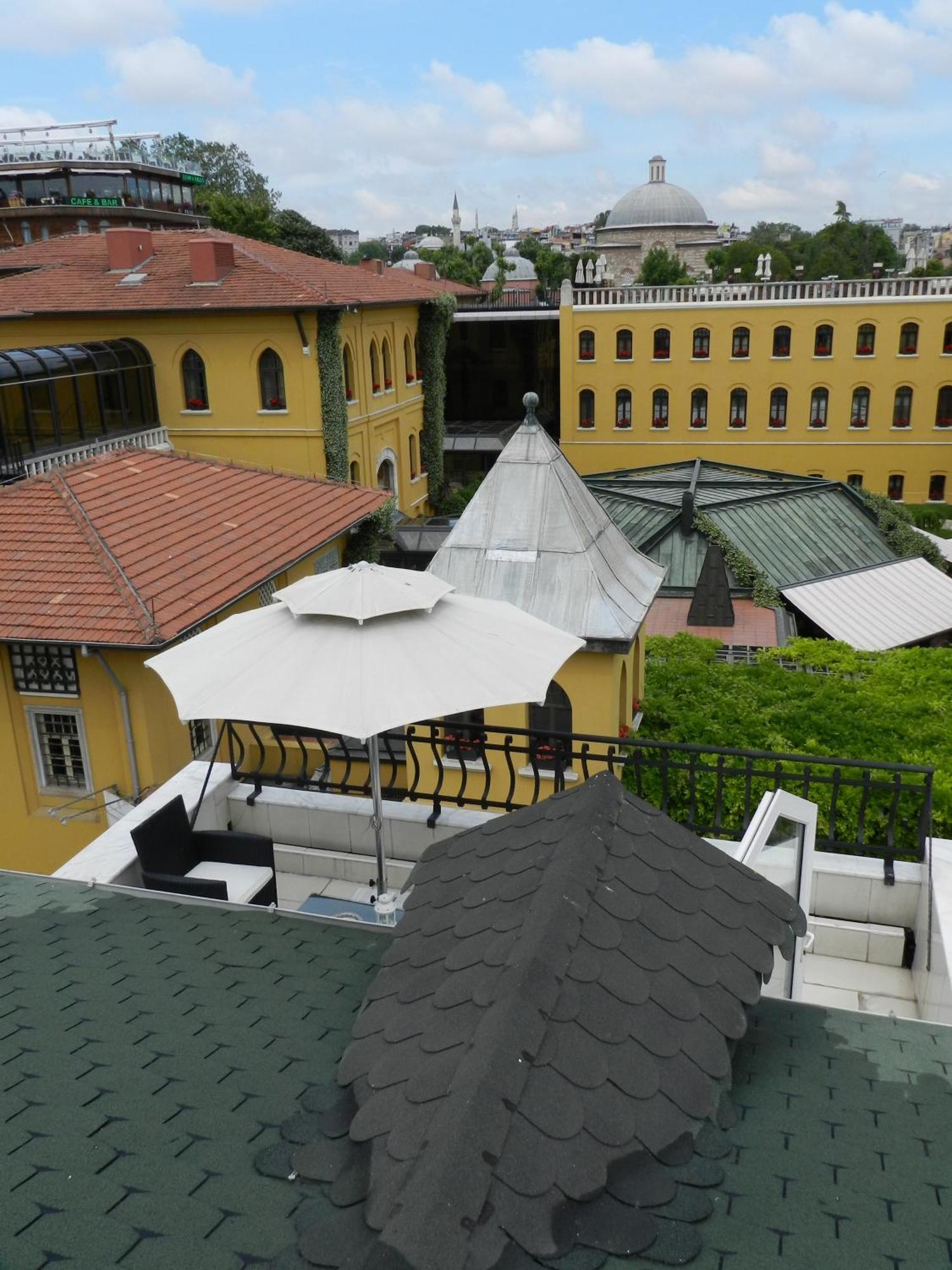 Berk Guest House - Grandma'S House Κωνσταντινούπολη Εξωτερικό φωτογραφία