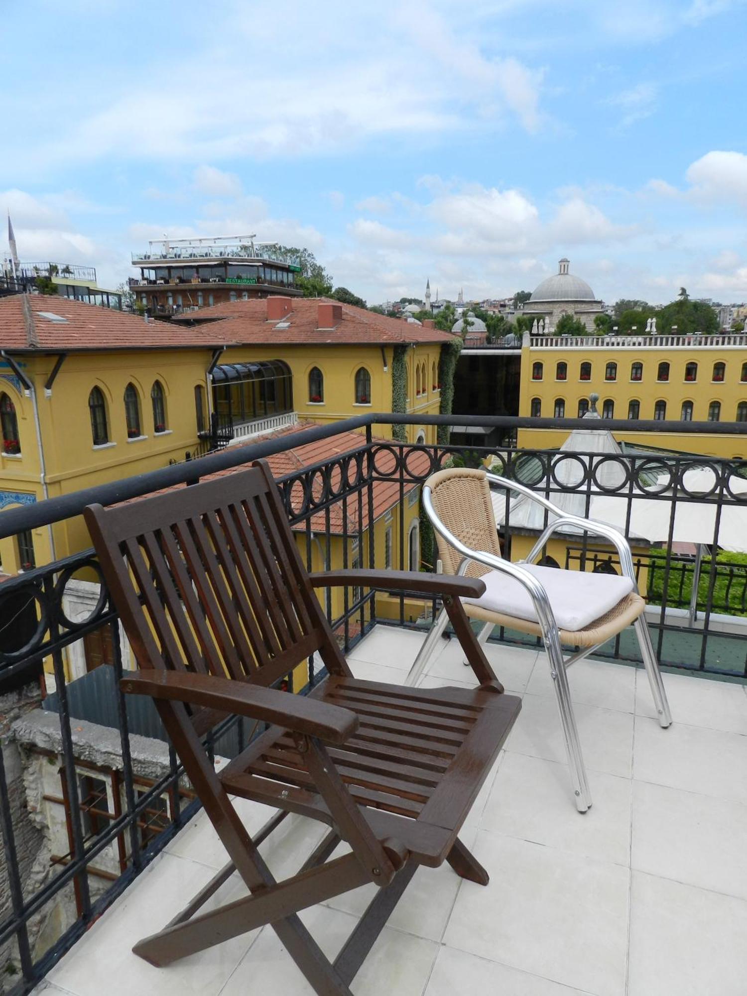Berk Guest House - Grandma'S House Κωνσταντινούπολη Εξωτερικό φωτογραφία